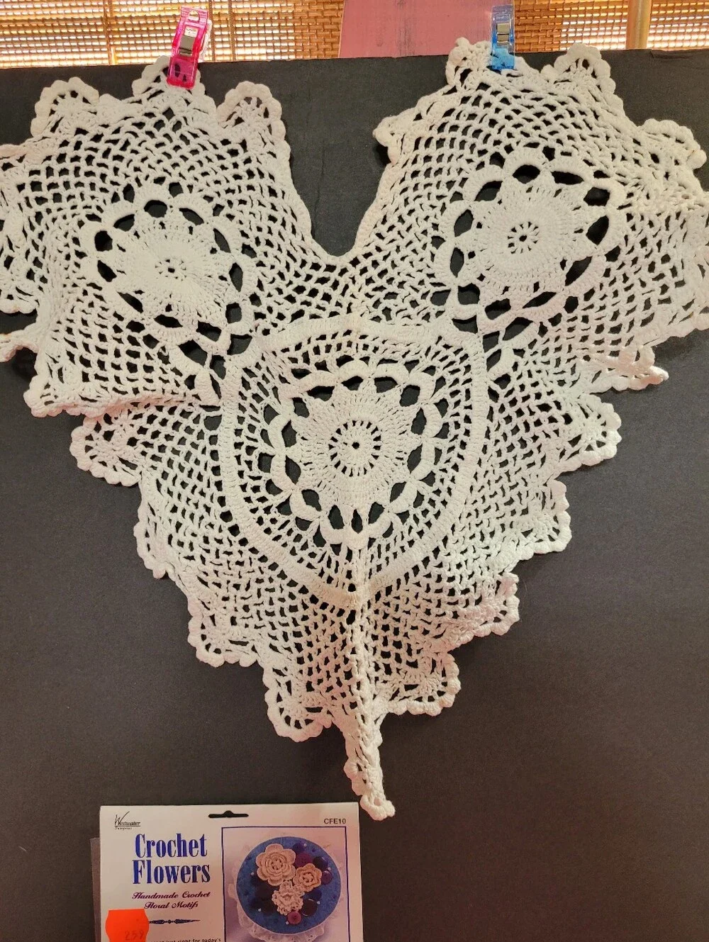 Bundle Of Crochet Items Collars And Tatted Lace See Description (1580)